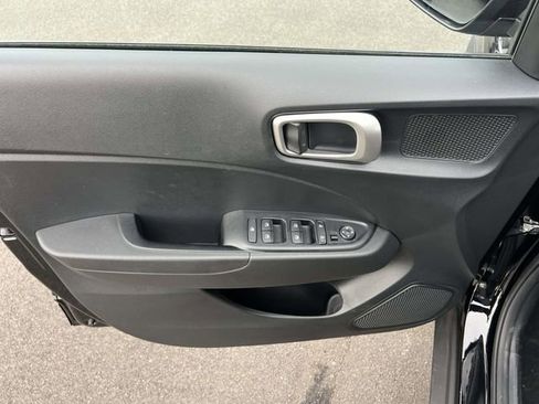 Certified 2023 Hyundai Venue SEL w/ Cargo Package image 14