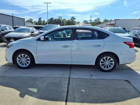 Used 2019 Nissan Sentra SV FWD image 8