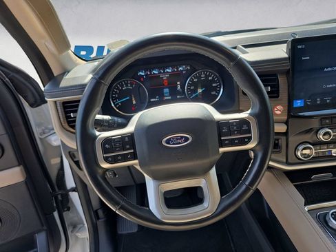 Used 2024 Ford Expedition Limited AWD/4WD image 12