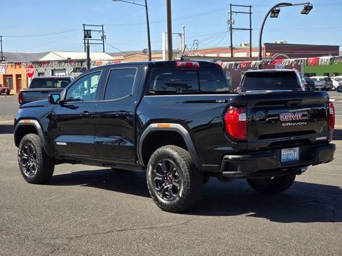 Used 2025 GMC Canyon Elevation w/ Convenience Package AWD/4WD image 3