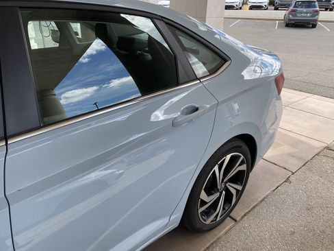 Certified 2025 Volkswagen Jetta SEL FWD image 43