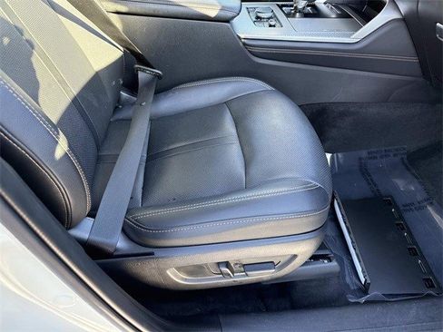 Used 2024 MAZDA CX-90 3.3 Turbo w/ Preferred Plus image 10