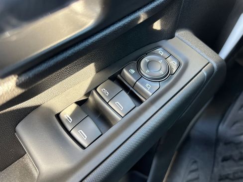 New 2025 GMC Sierra 3500 Pro w/ Convenience Package image 18