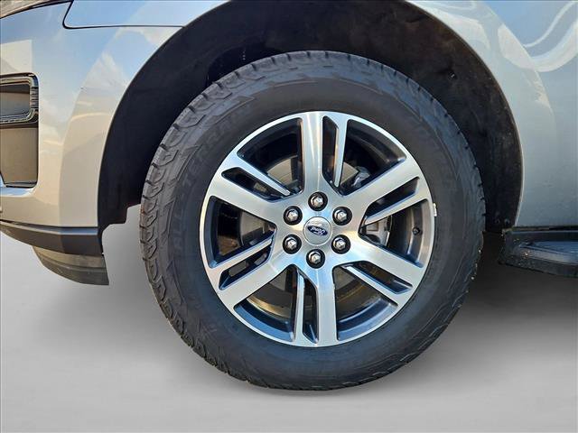 Used 2024 Ford Expedition Max XLT AWD/4WD image 25