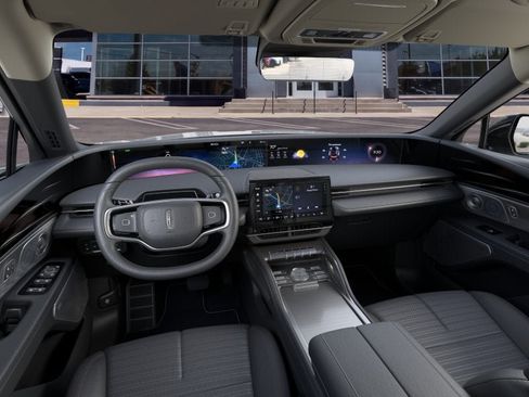 New 2026 Lincoln Nautilus Reserve AWD/4WD image 9