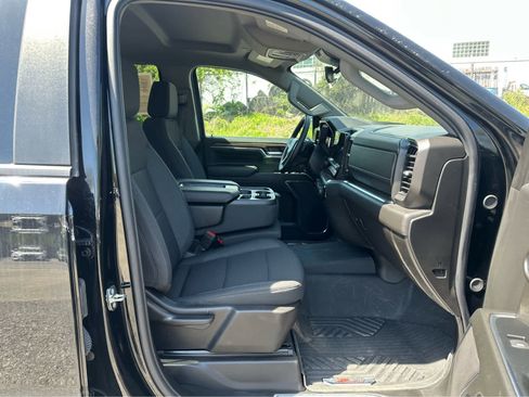 Used 2024 Chevrolet Silverado 1500 RST AWD/4WD image 20