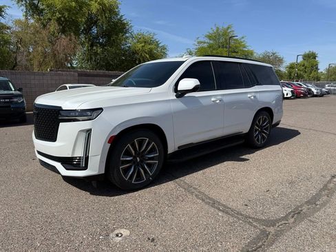 Used 2023 Cadillac Escalade Premium Luxury AWD/4WD image 1