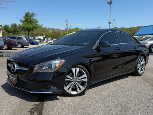 Used 2019 Mercedes-Benz CLA 250 4MATIC image 1