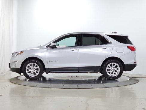 Used 2018 Chevrolet Equinox LT FWD image 4