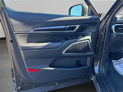 New 2025 Kia Telluride S image 16