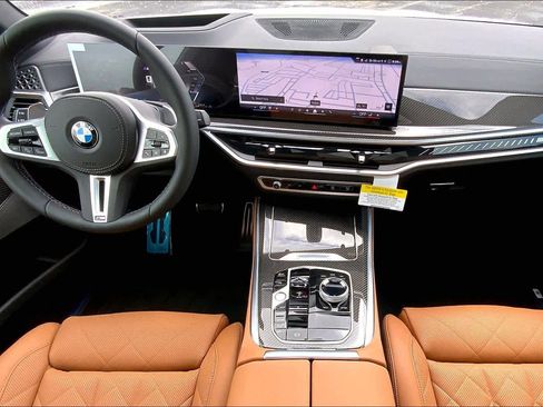 New 2026 BMW X5 M60i image 5