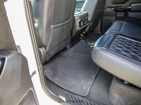 Used 2021 GMC Sierra 1500 SLT w/ SLT Premium Plus Package AWD/4WD image 35