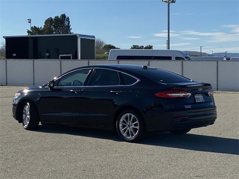 Used 2019 Ford Fusion Energi Titanium image 7