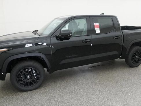 New 2026 Toyota Tundra Limited AWD/4WD image 2