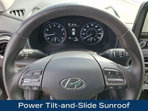 Used 2023 Hyundai Kona SEL w/ Convenience Package AWD/4WD image 4