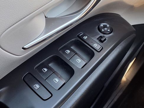 Used 2024 Hyundai Tucson Blue image 18