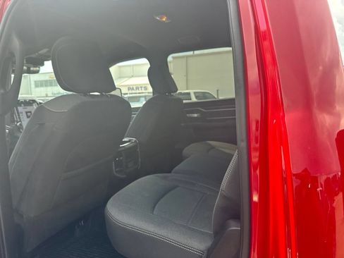 Used 2023 RAM 2500 Big Horn w/ Level 2 Equipment Group AWD/4WD image 5