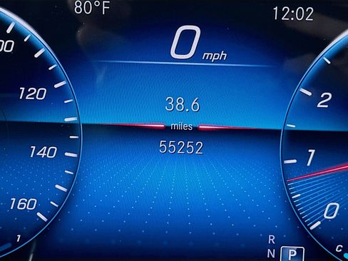 Certified 2021 Mercedes-Benz GLE 350 4MATIC w/ Premium Package image 15