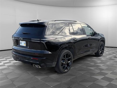 New 2026 Chevrolet Traverse RS w/ LPO, Floor Liner Package image 3