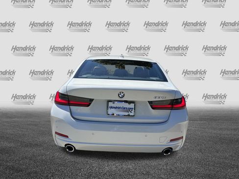 Certified 2026 BMW 330i Sedan w/ Premium Package RWD image 9