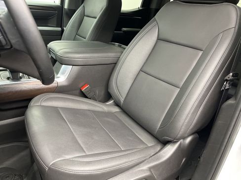 Used 2025 GMC Sierra 1500 SLT w/ SLT Premium Plus Package image 19