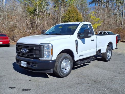 New 2025 Ford F250 XL image 8