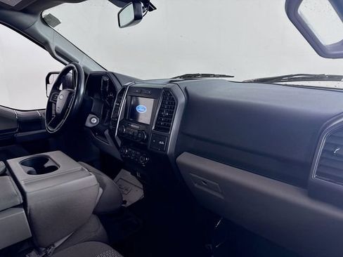 Certified 2019 Ford F150 XLT w/ Equipment Group 302A Luxury image 28