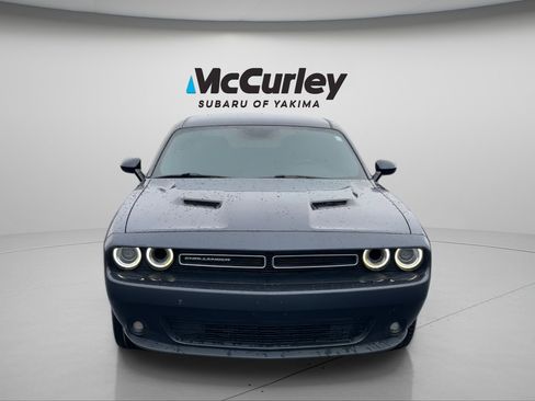 Used 2018 Dodge Challenger GT w/ GT Interior Package image 8