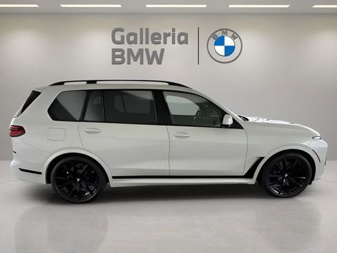 Used 2026 BMW X7 xDrive40i AWD/4WD image 7