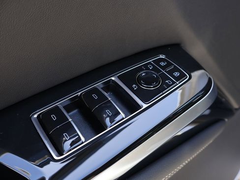 Certified 2025 Cadillac Escalade Sport w/ Touring Package image 13