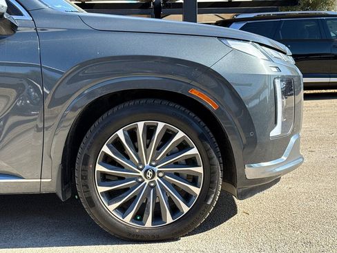 Used 2023 Hyundai Palisade Calligraphy w/ Cargo Package image 5