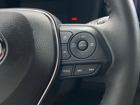 Used 2026 Toyota Corolla SE image 14