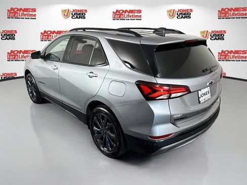 Used 2024 Chevrolet Equinox RS AWD/4WD image 2