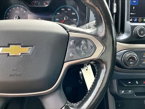 Used 2022 Chevrolet Colorado Z71 AWD/4WD image 20