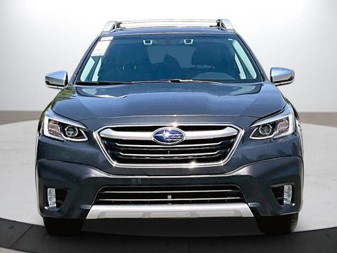 Used 2020 Subaru Outback Touring XT AWD/4WD image 3