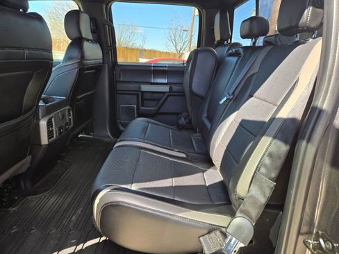 Used 2018 Ford F150 Raptor w/ Equipment Group 802A Luxury image 19