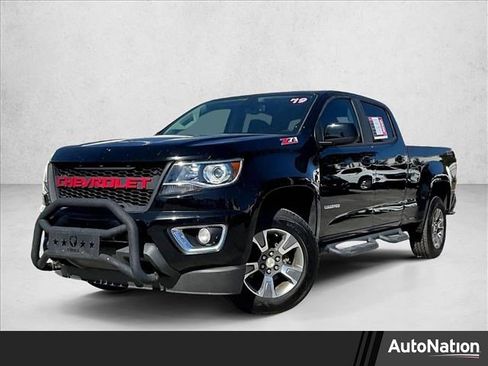 Used 2019 Chevrolet Colorado Z71 image 1