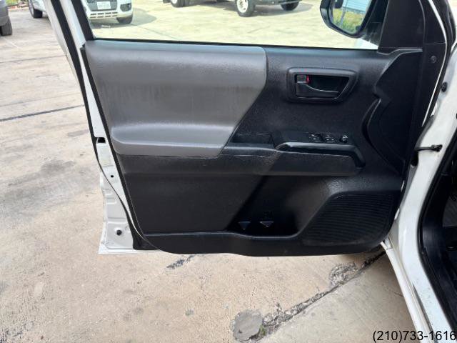 Used 2022 Toyota Tacoma SR RWD image 14