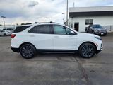 Used 2022 Chevrolet Equinox RS image 3