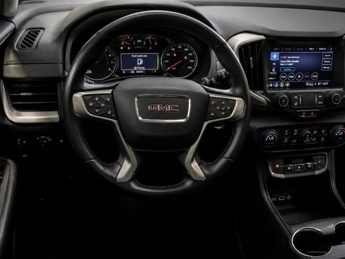 Used 2024 GMC Terrain AT4 AWD/4WD image 10