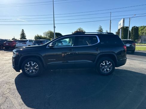 Certified 2023 GMC Acadia SLT w/ Preferred Package AWD/4WD image 2