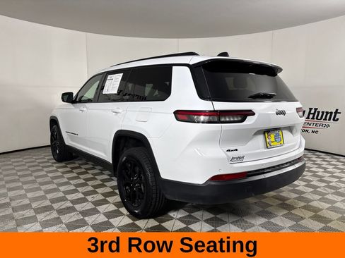 Used 2024 Jeep Grand Cherokee L Altitude AWD/4WD image 9