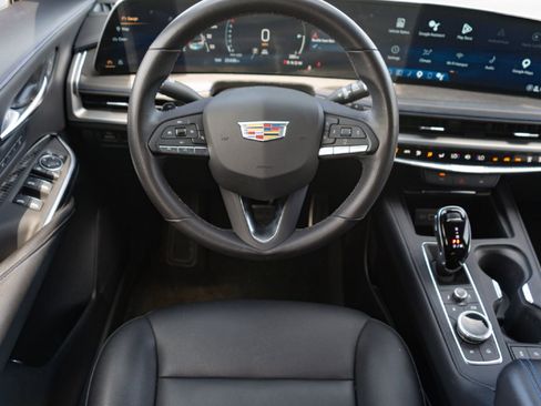 Used 2024 Cadillac XT4 Sport FWD image 23