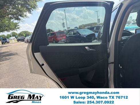 Used 2020 Ford Escape SE FWD image 26