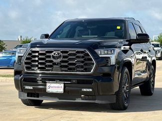 Used 2024 Toyota Sequoia Platinum AWD/4WD video 3