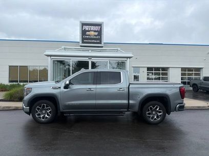 Used 2024 GMC Sierra 1500 SLT w/ SLT Premium Plus Package