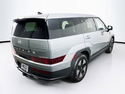 Certified 2026 Hyundai Santa Fe SE image 8