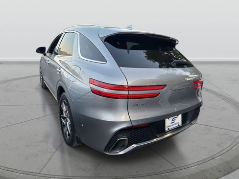 Used 2023 Genesis GV70 2.5T w/ Advanced Package image 6