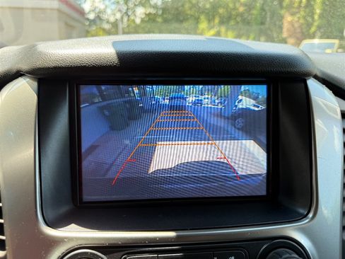 Used 2016 Chevrolet Tahoe LTZ AWD/4WD image 12