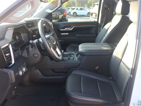 Used 2023 GMC Sierra 1500 Denali w/ Technology Package AWD/4WD image 15